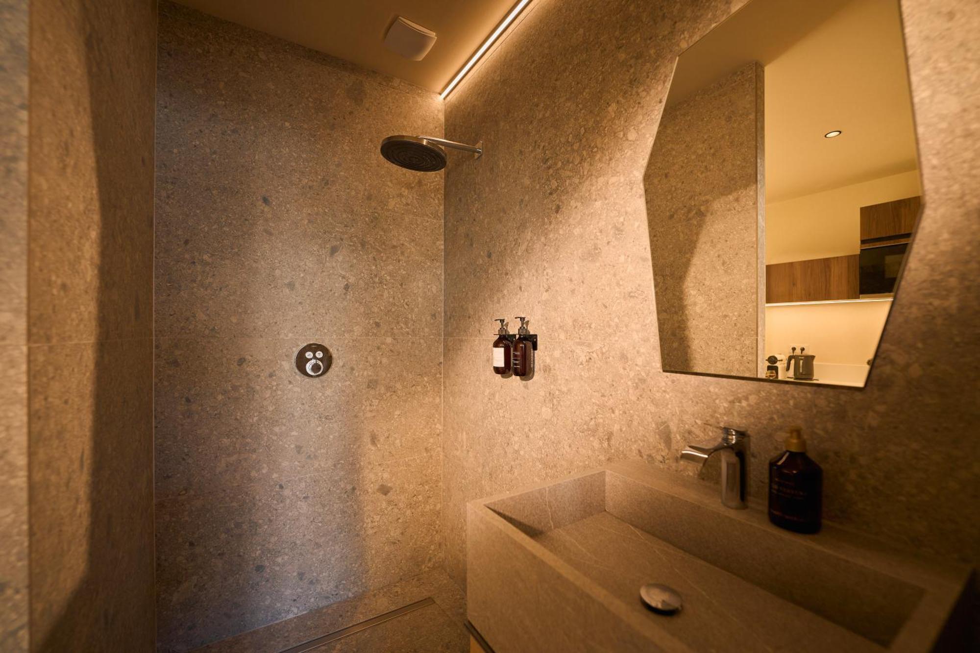 Suite Atypique - Jacuzzi Privatif En Centre Ville De Cognac Kültér fotó